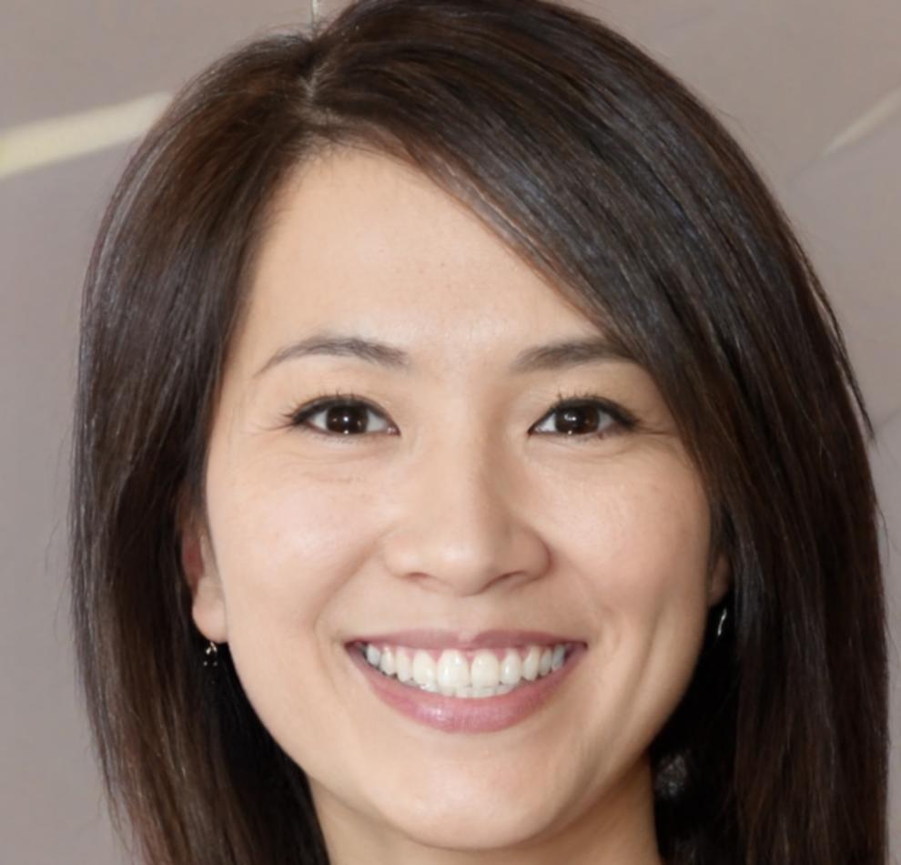 Financial educator Sarah Thompson